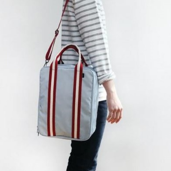 NEW Travel Luggage Bag (Light Blue/Navy Blue) - Picture 6 of 8